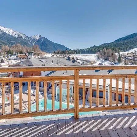 Apartman Luxus Bergblick - Zentral In Seefeld- Tirol By Interhome *
