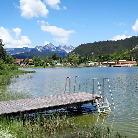 Luxus Bergblick - Zentral In Seefeld- Tirol By Interhome شقة
